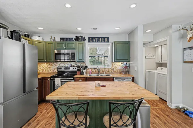 $185,000 | 230 Silver Street, Battle Creek, MI 49014