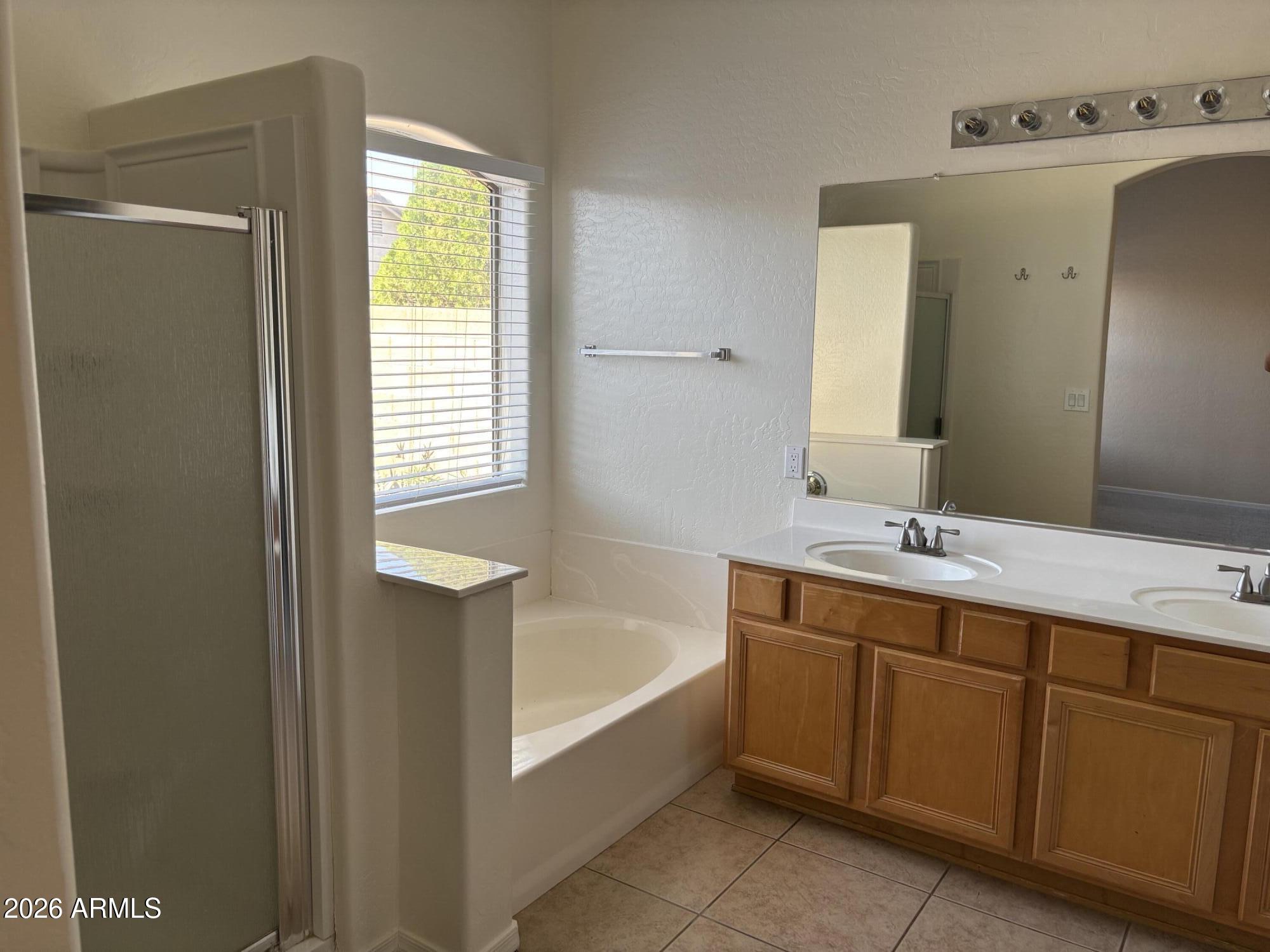 628 East Ranch Road Gilbert, AZ 85296 - Photo 9 of 18