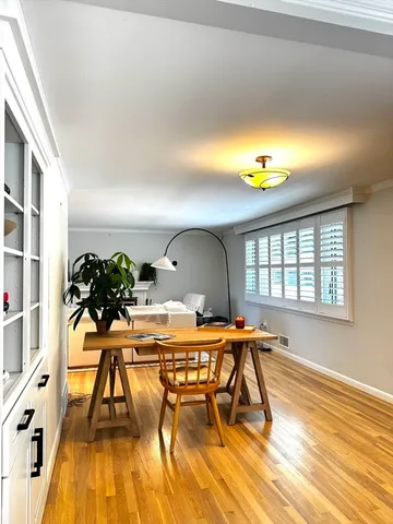 $1,375,000 | 10 Winch Way, Natick, MA 01760