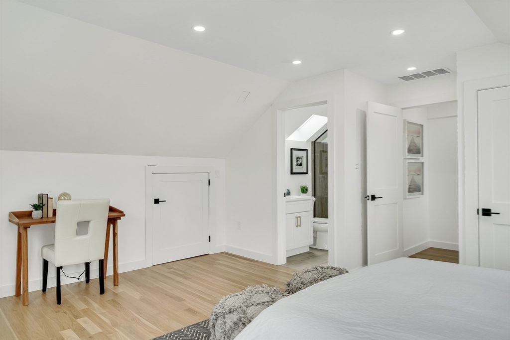 196 Prospect Street Cambridge, MA 02139 - Photo 32 of 40