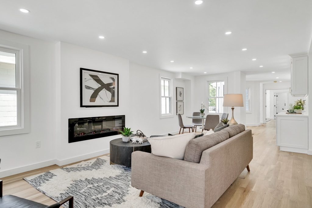 196 Prospect Street Cambridge, MA 02139 - Photo 4 of 40