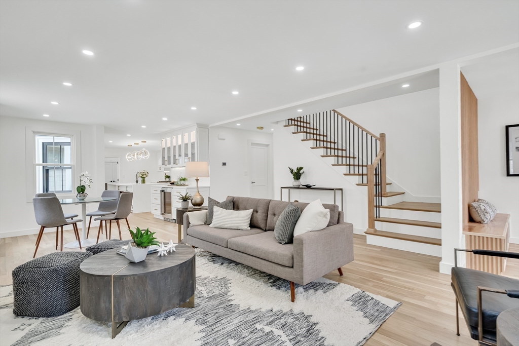 196 Prospect Street Cambridge, MA 02139 - Photo 5 of 40
