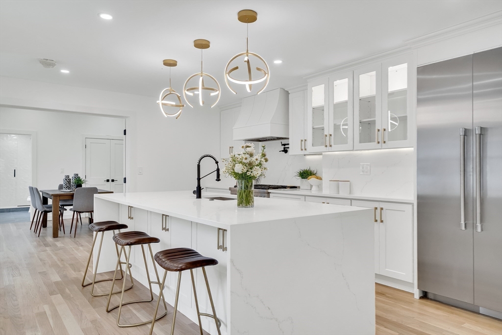 196 Prospect Street Cambridge, MA 02139 - Photo 10 of 40