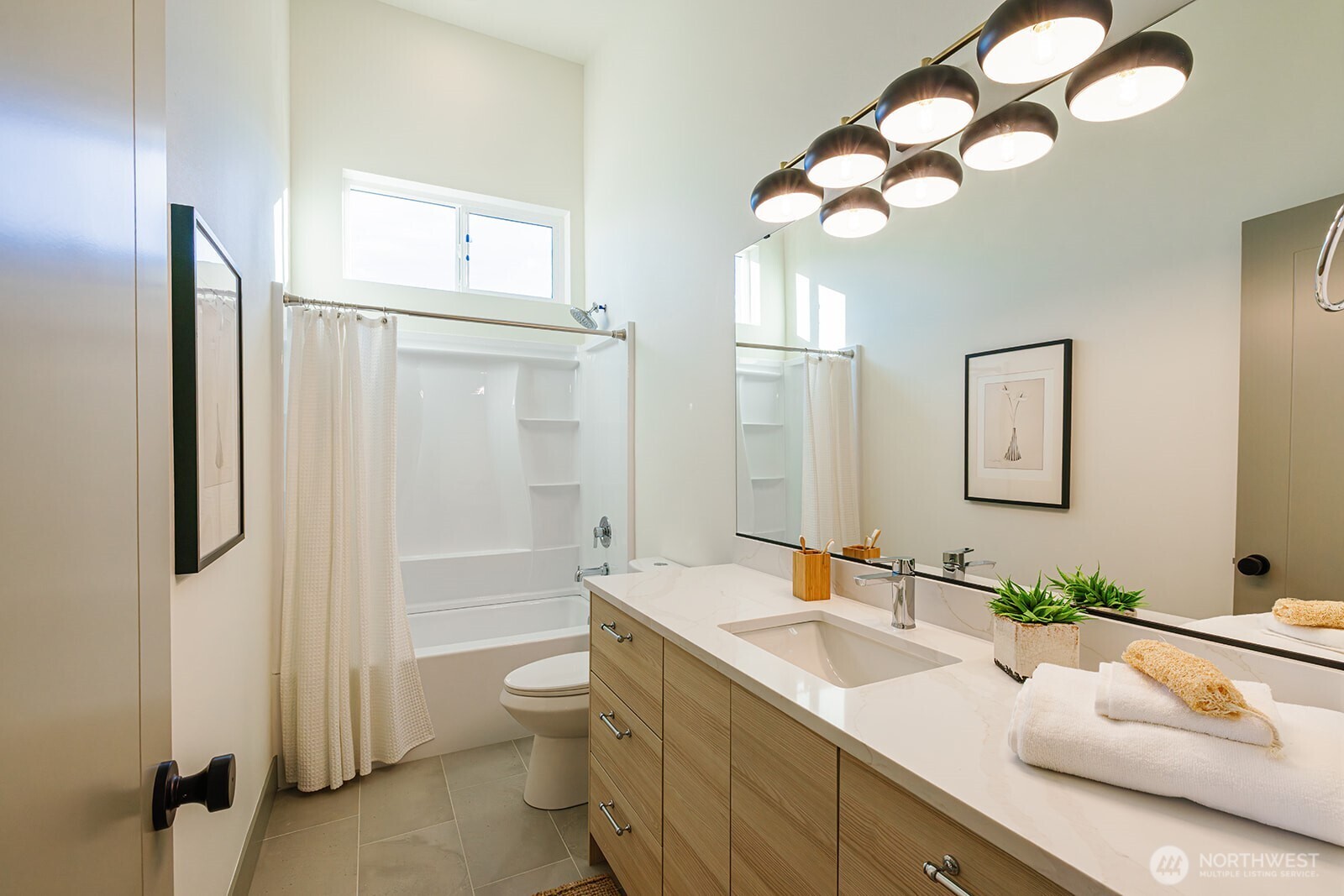 4110 30th Avenue South, Unit 8 Seattle, WA 98108 - Photo 19 of 30