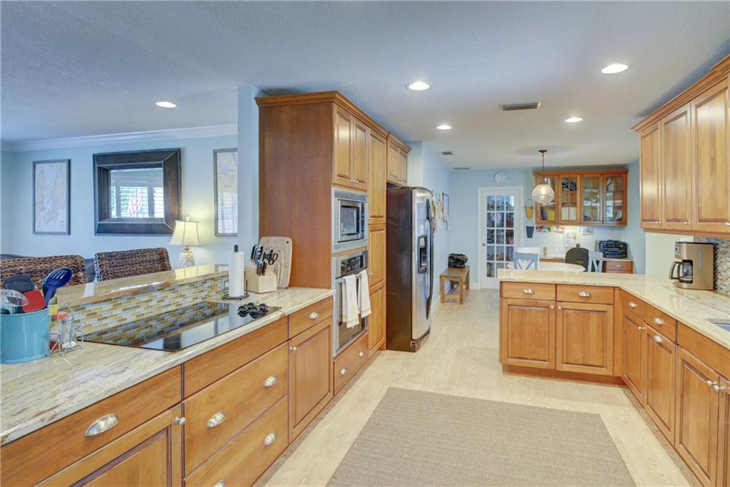 1663 Northwest Spruce Ridge Drive Stuart, FL 34994 - Photo 8 of 39