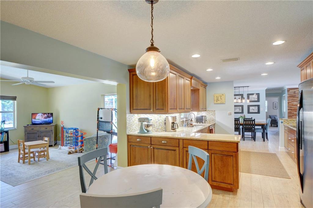 1663 Northwest Spruce Ridge Drive Stuart, FL 34994 - Photo 10 of 39