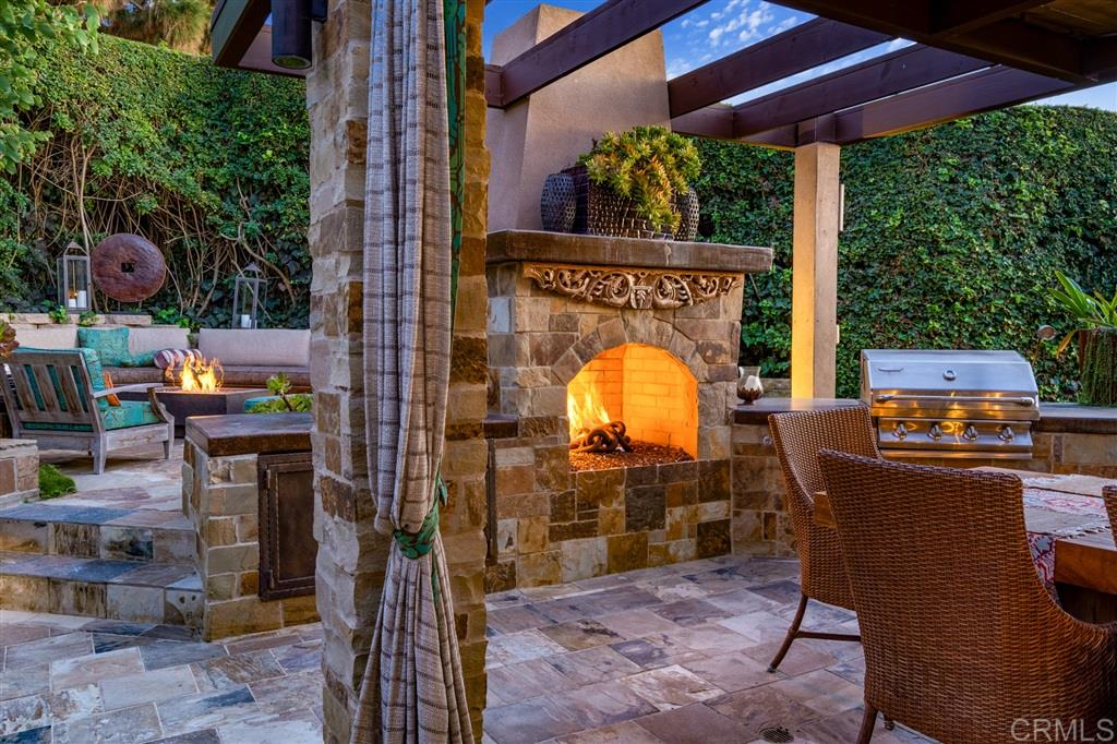 389 Luzon Avenue Del Mar, CA 92014 - Photo 9 of 18 Gallery Image 9