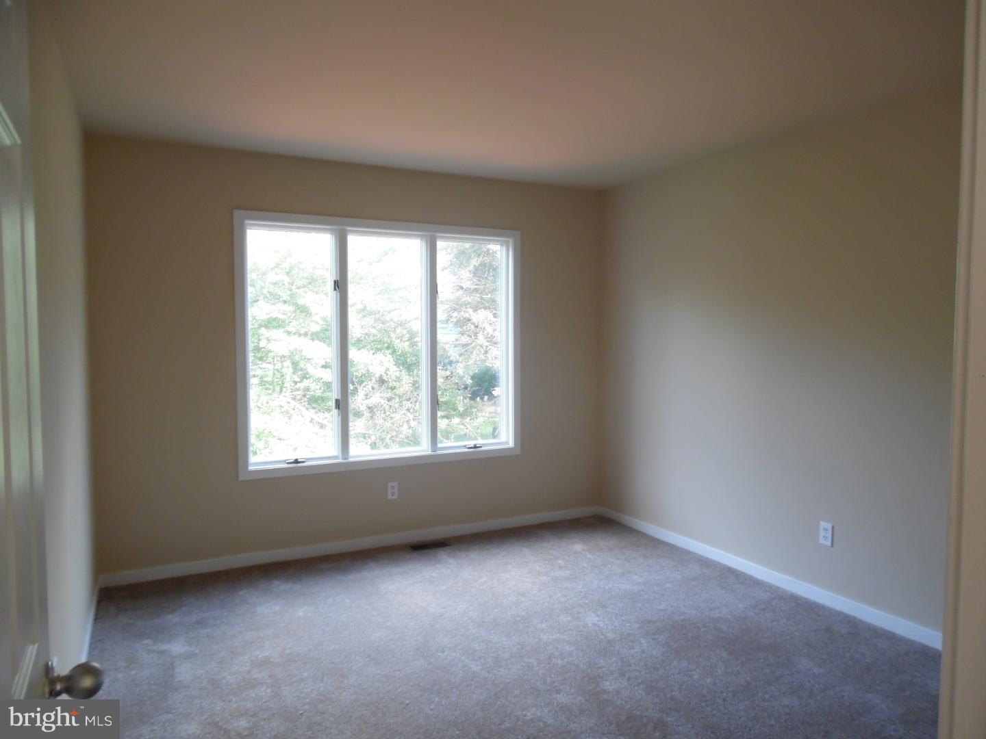 283 Spring Run Lane Downingtown, PA 19335 - Photo 12 of 20 Bedroom 2