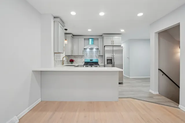 $509,000 | 4914 West 32nd Place, Cicero, IL 60804