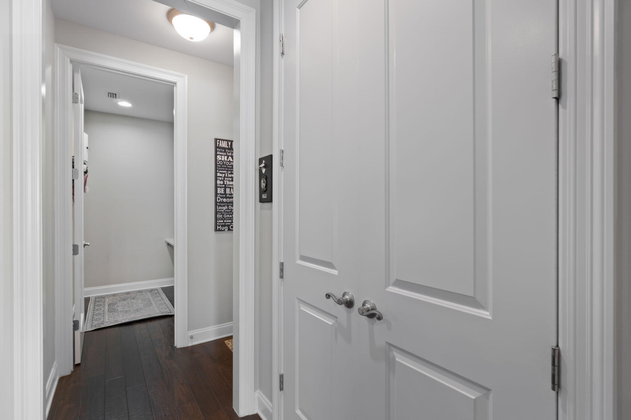 32 Derby Downs Circle Niceville, FL 32578 - Photo 18 of 62 a view of a bathroom with a sink