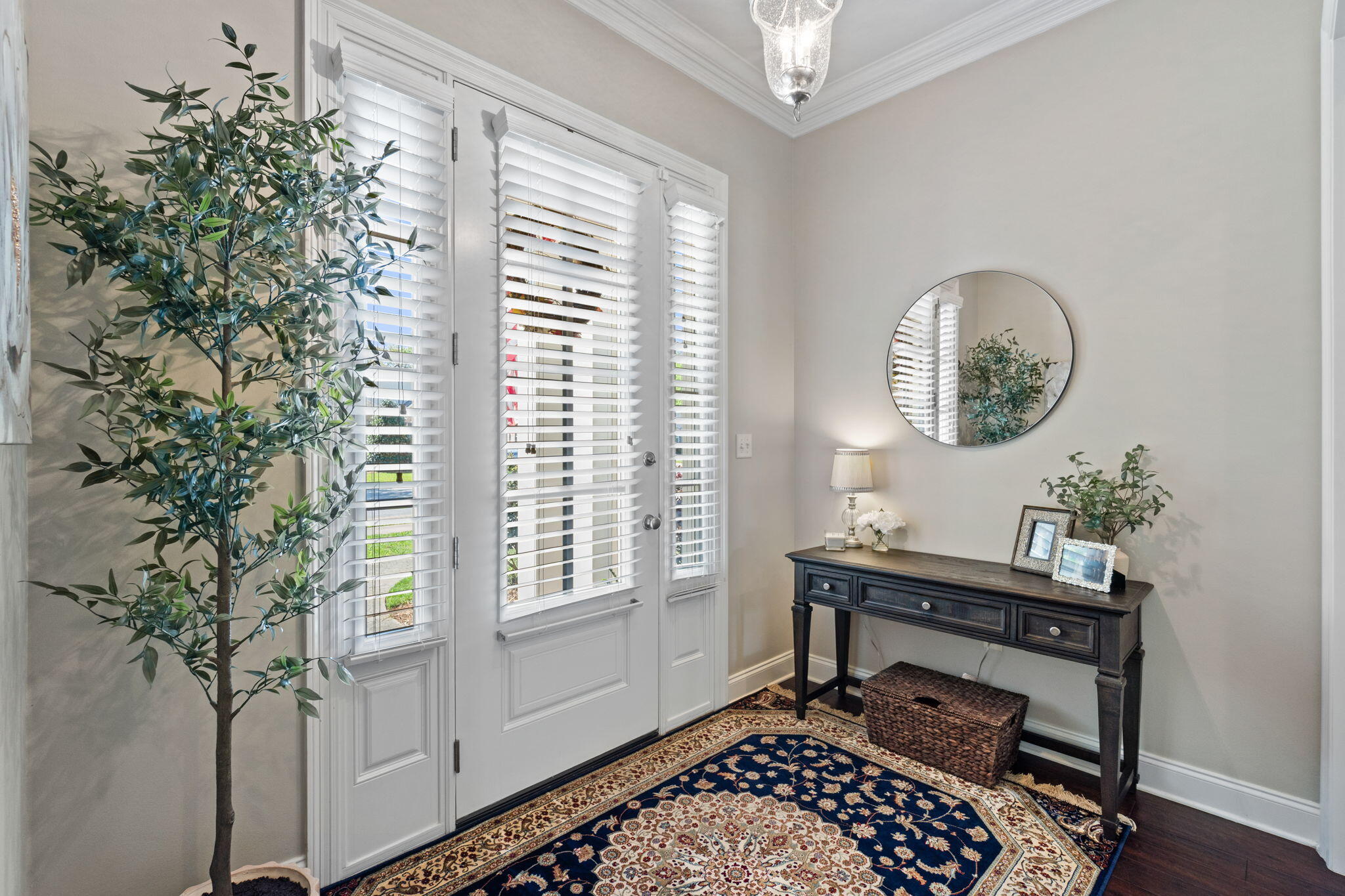 32 Derby Downs Circle Niceville, FL 32578 - Photo 5 of 62 a dining room with a window and furniture