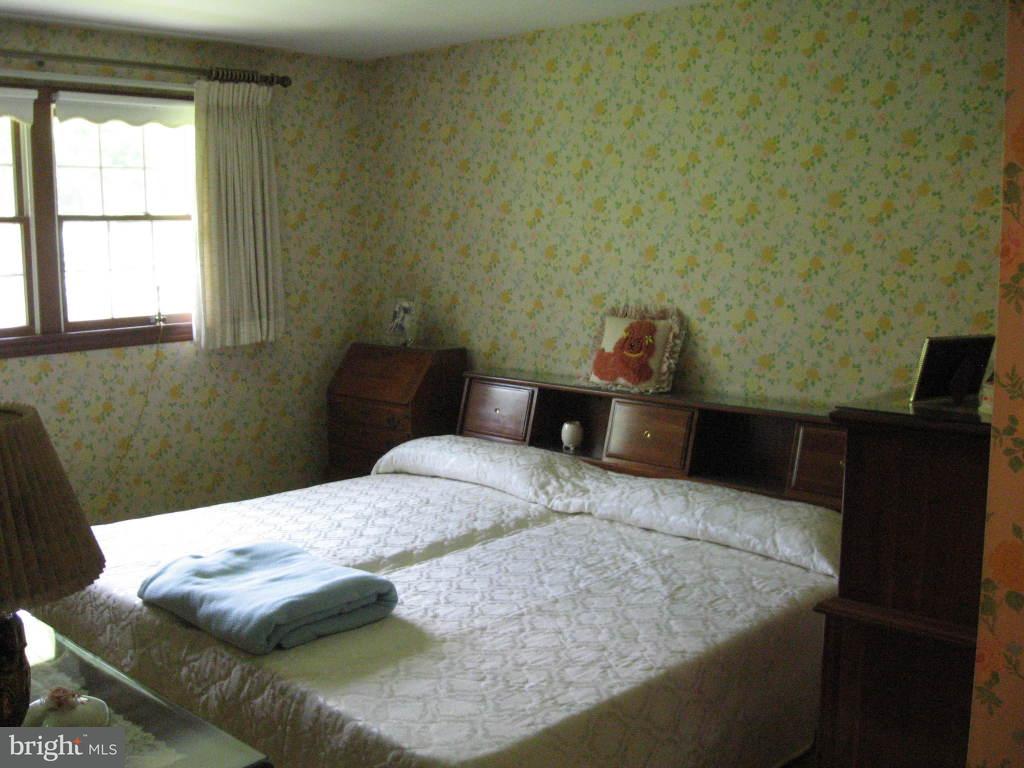 200 Valley Road Lebanon, PA 17042 - Photo 13 of 17 Gallery Image 13