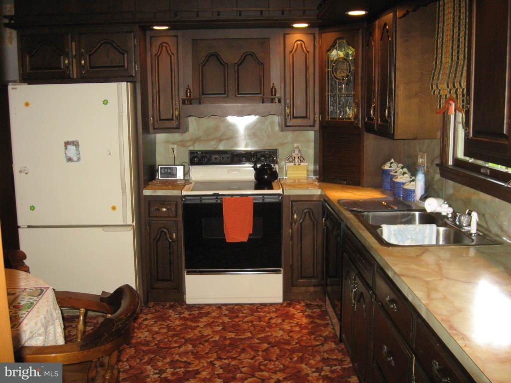 200 Valley Road Lebanon, PA 17042 - Photo 5 of 17 Gallery Image 5