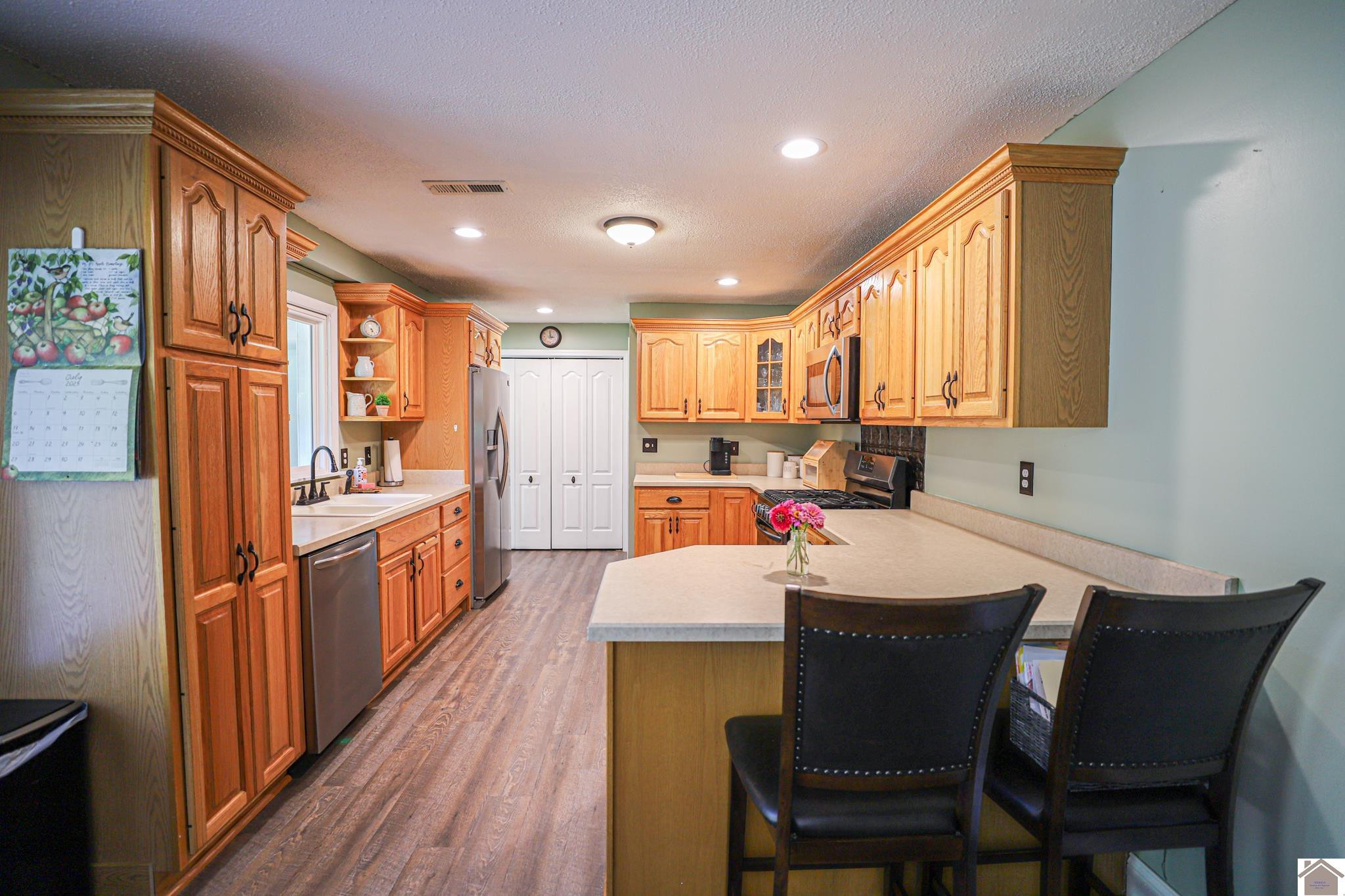 394 Crews Road Wickliffe, KY 42087 - Photo 14 of 38 Kitchen