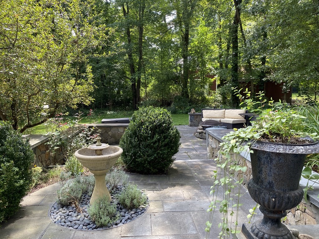 175 Maple Street Sherborn, MA 01770 - Photo 42 of 42 Gallery Image 42