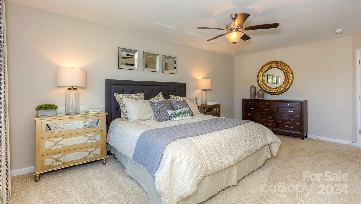 284 Creekview Road Hendersonville, NC 28792 - Photo 25 of 36 Gallery Image 25