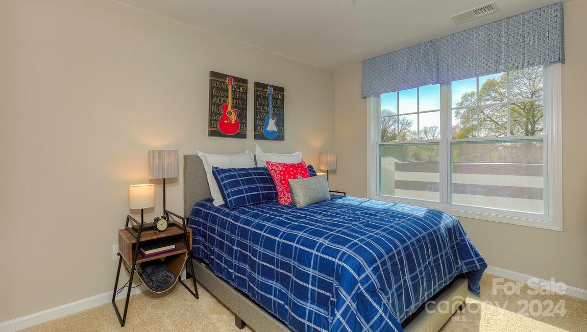 284 Creekview Road Hendersonville, NC 28792 - Photo 34 of 36 Gallery Image 34