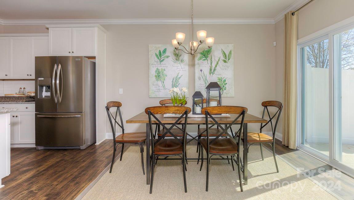 284 Creekview Road Hendersonville, NC 28792 - Photo 8 of 36 Gallery Image 8