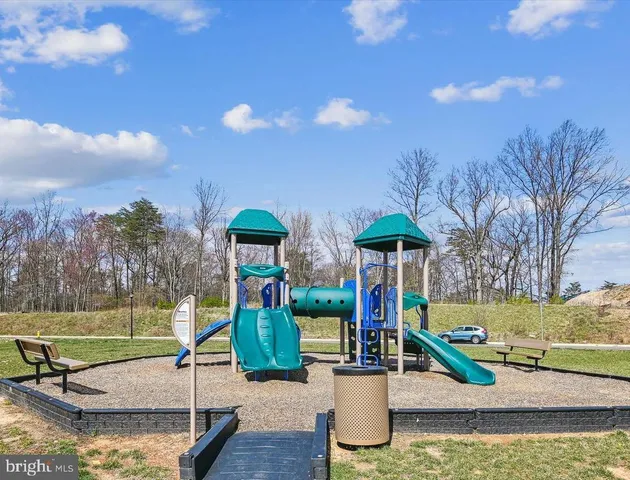 $445,000 | 23328 Brewers Tavern Way, Clarksburg, MD 20871