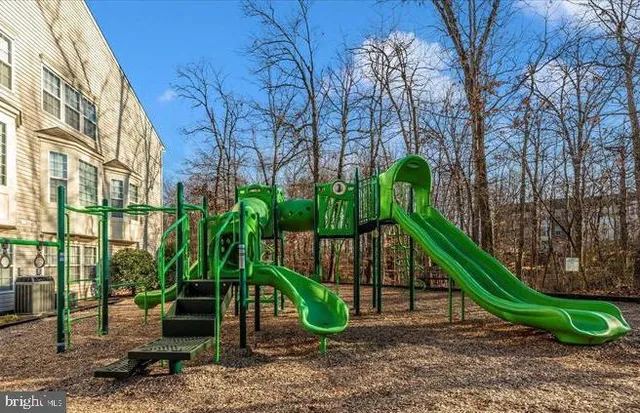 $445,000 | 23328 Brewers Tavern Way, Clarksburg, MD 20871