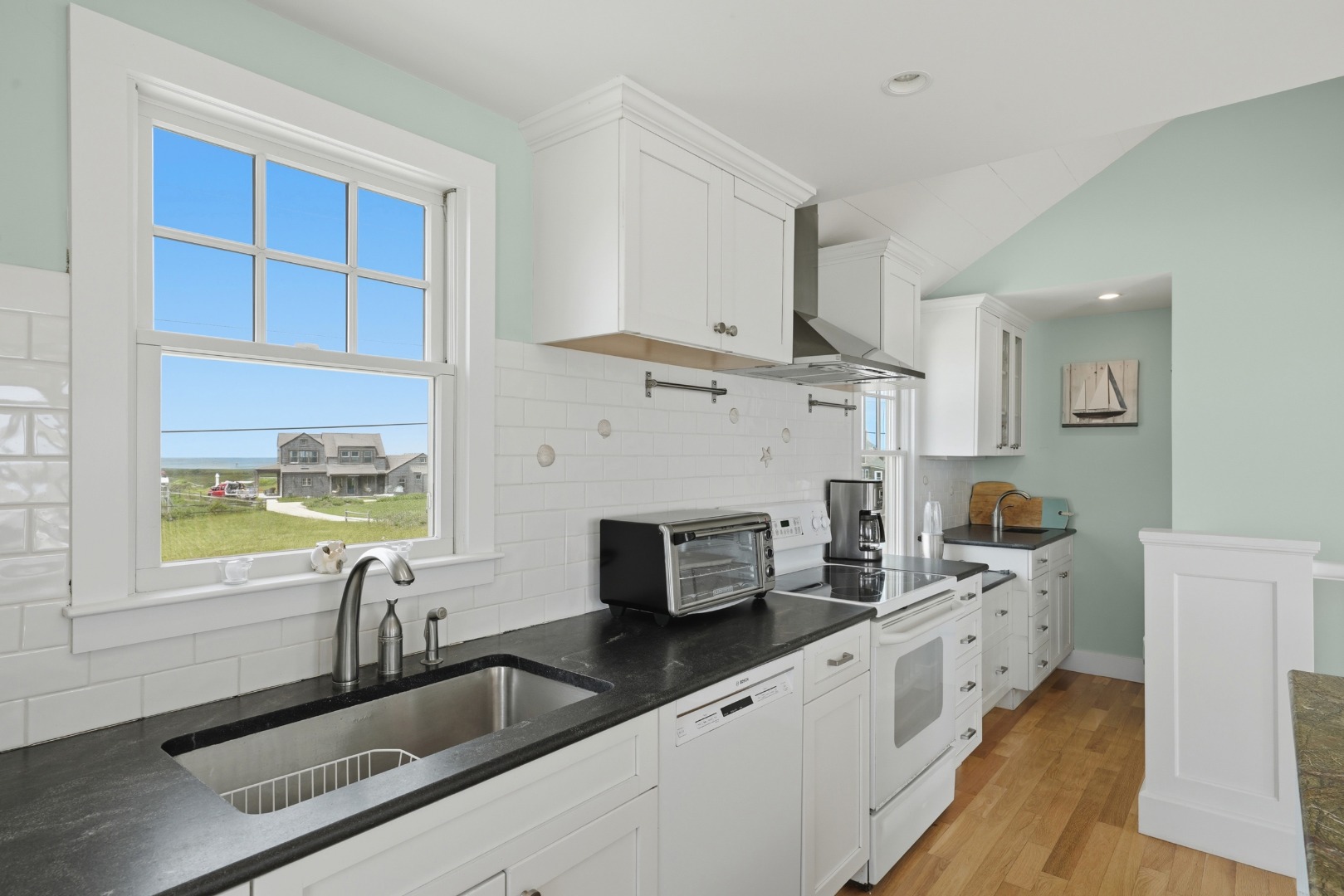 334 Madaket Road Nantucket, MA 02554 - Photo 17 of 48