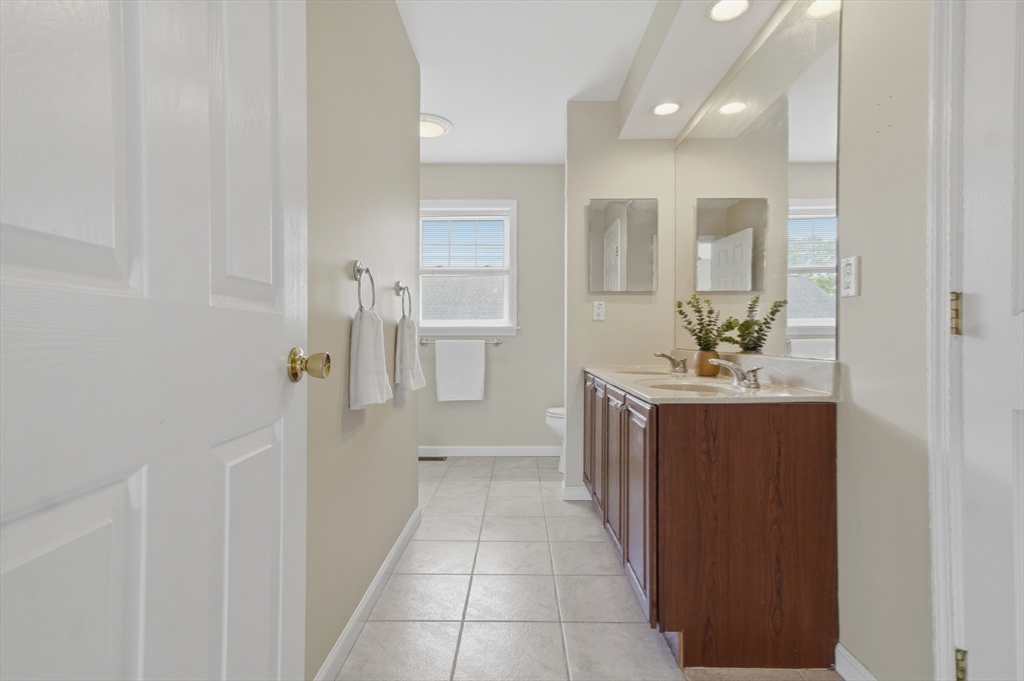 7 Riverside Street Danvers, MA 01923 - Photo 24 of 40
