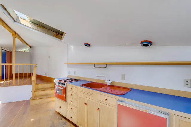 $1,160,000 | 240 Alexander Street, Crockett, CA 94525