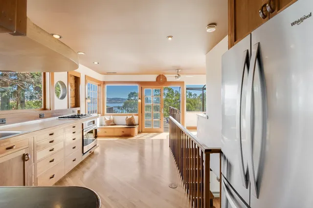 $1,160,000 | 240 Alexander Street, Crockett, CA 94525