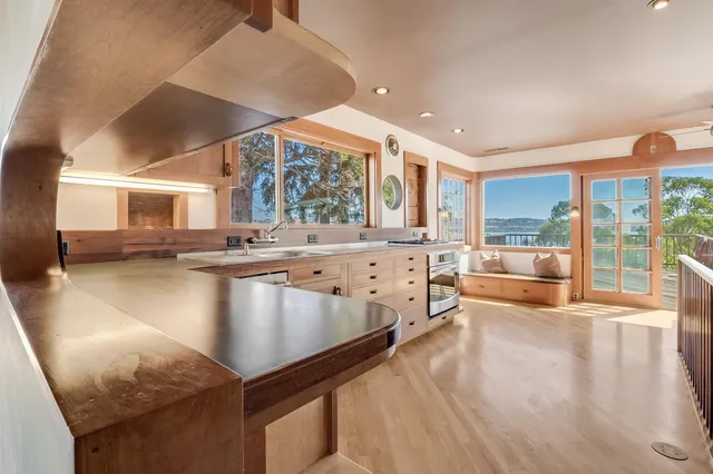 $1,160,000 | 240 Alexander Street, Crockett, CA 94525