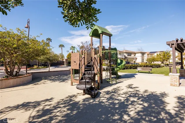 $7,000 | 2017 Picasso, Santa Ana, CA 92704