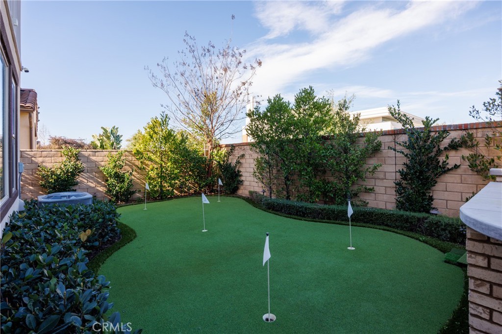 2017 Picasso Santa Ana, CA 92704 - Photo 24 of 31 a view of a golf course with a garden