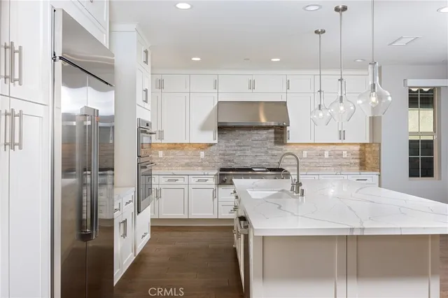 $7,000 | 2017 Picasso, Santa Ana, CA 92704