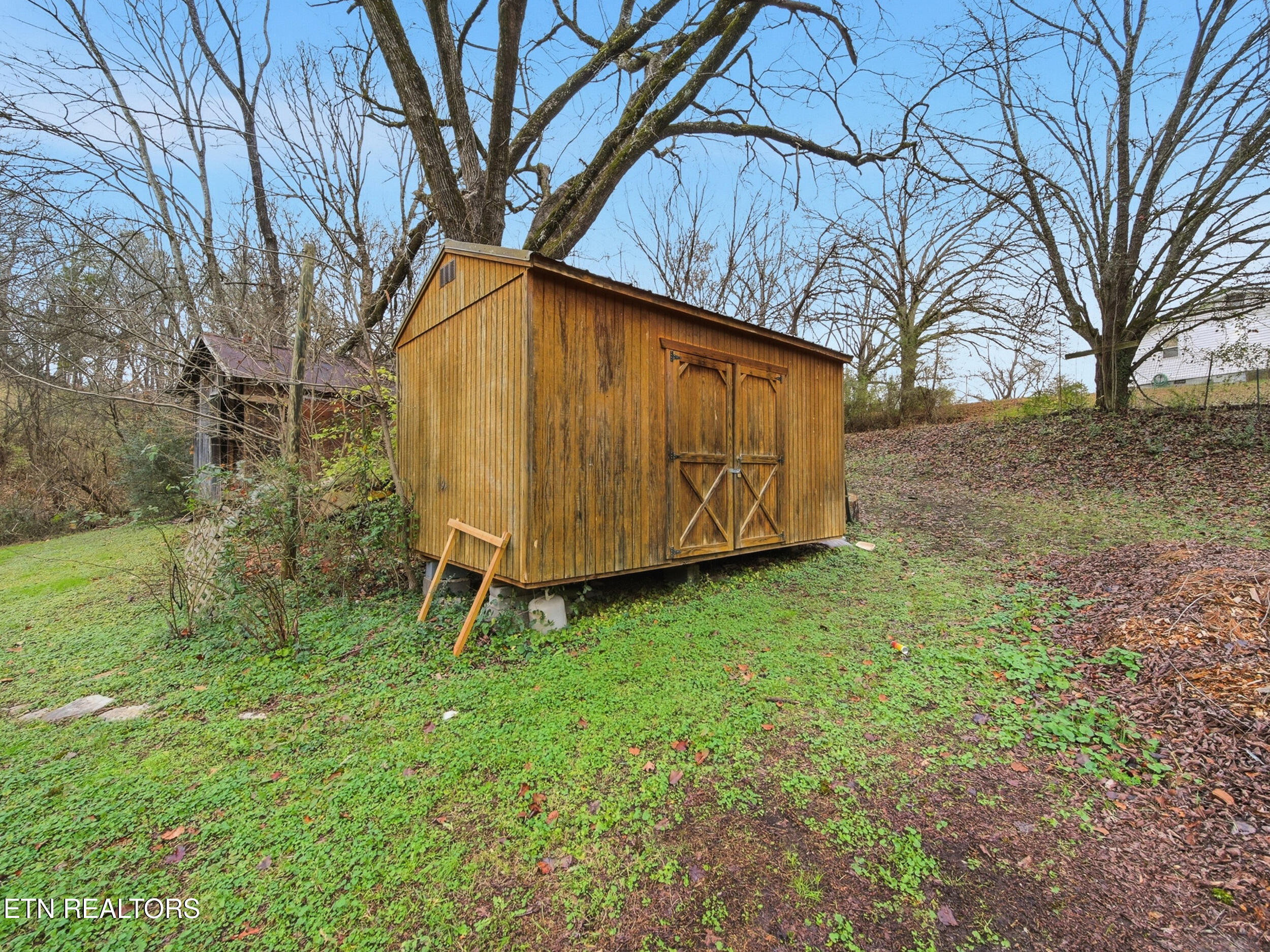 6405 Pine Grove Road Knoxville, TN 37914 - Photo 6 of 21 29_6921