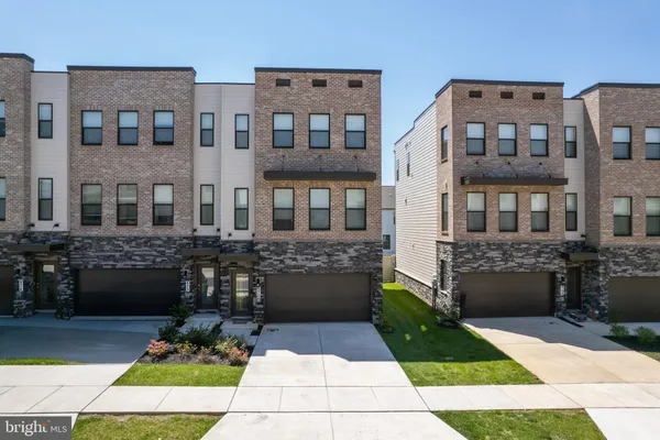 $3,150 | 870 Amity Street, Frederick, MD 21701