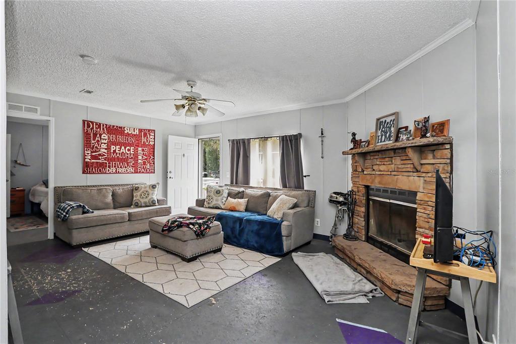 5435 Northeast 153rd Place Road Citra, FL 32113 - Photo 18 of 40
