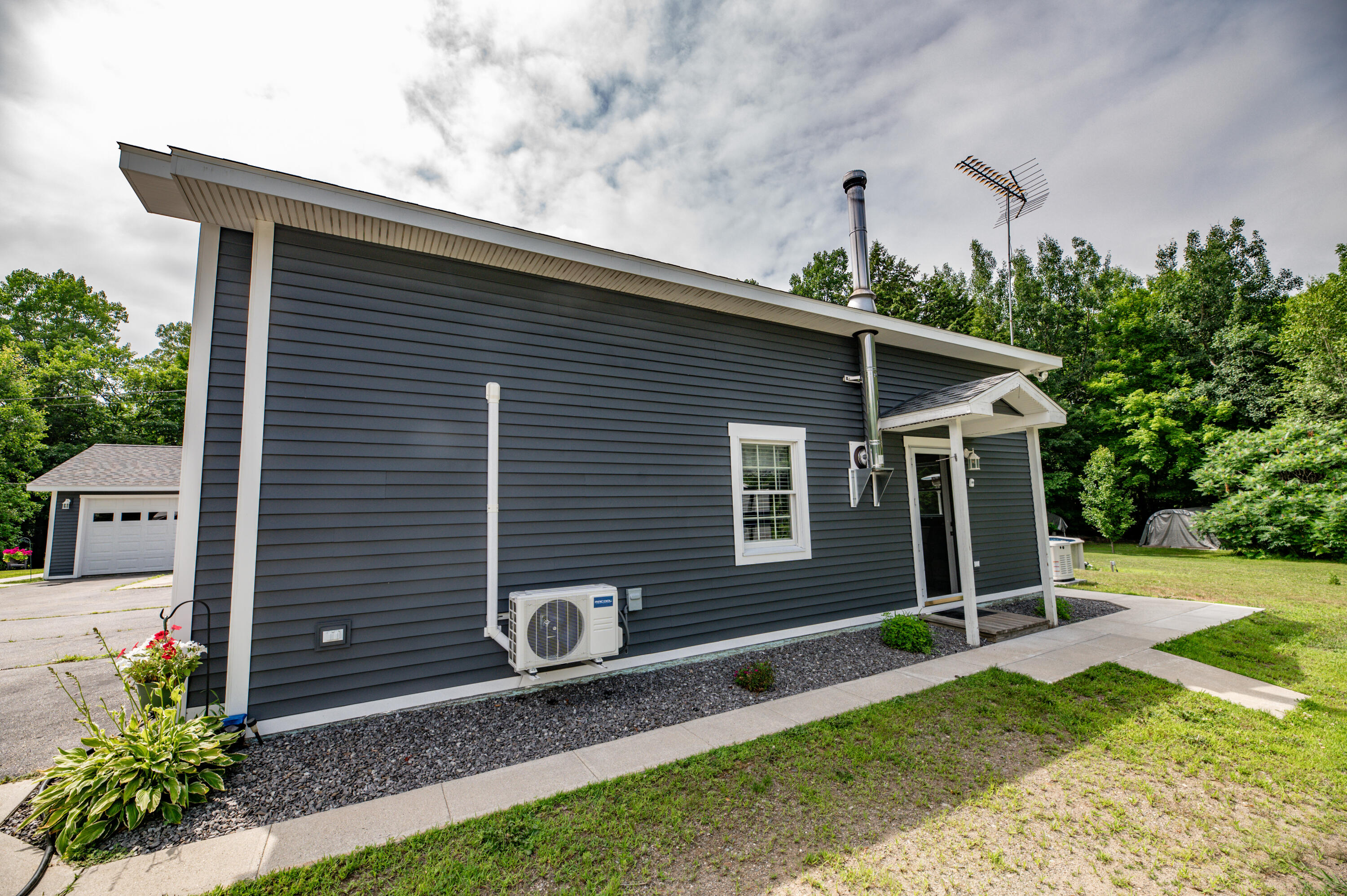 148 Weeks Mills Road Windsor, ME 04363 - Photo 16 of 69 Exterior25