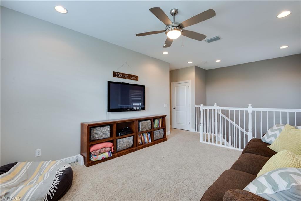 4068 Raffia Drive Naples, FL 34119 - Photo 16 of 25 Gallery Image 16