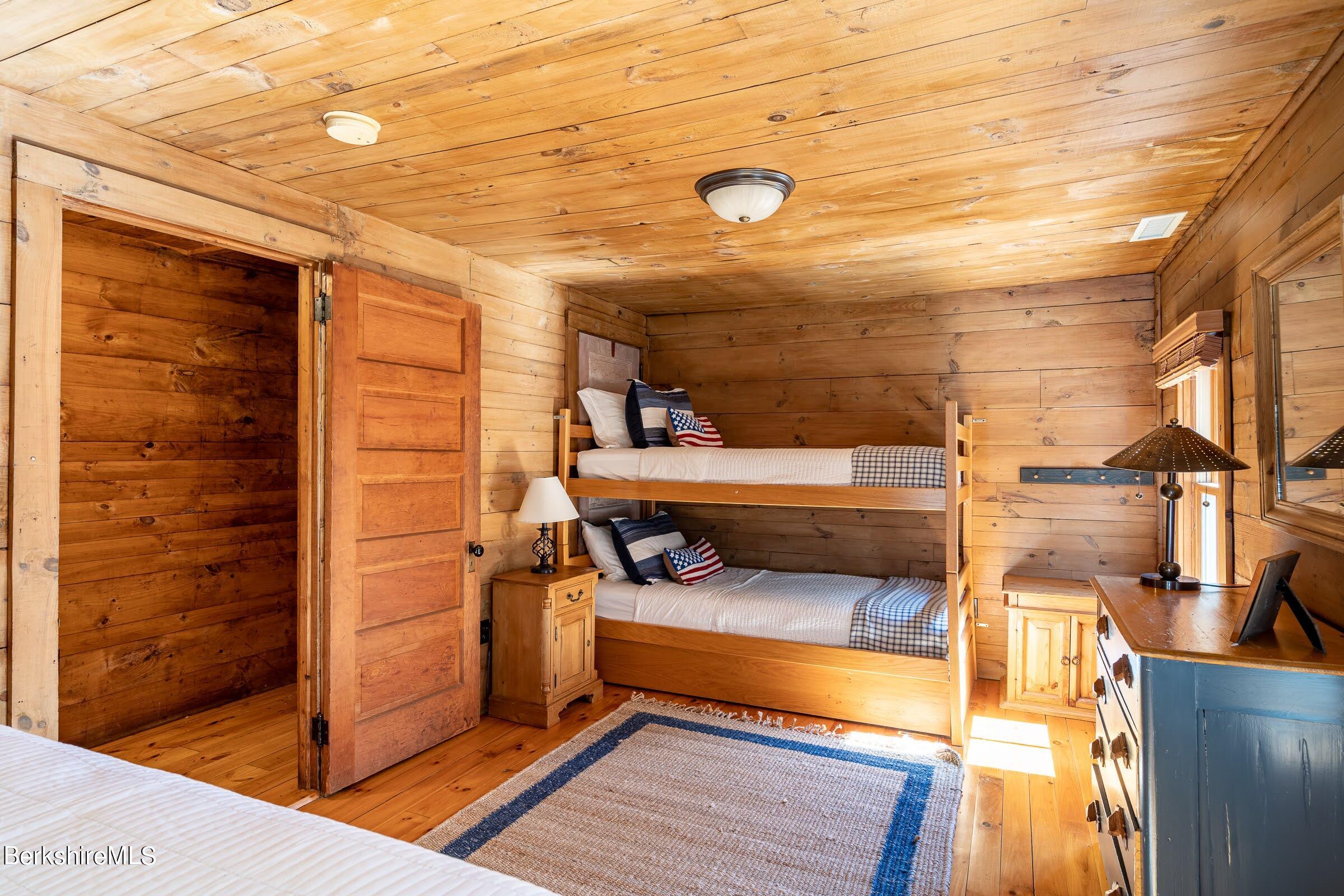 14 Bidwell Road Monterey, MA 01245 - Photo 25 of 35 GUEST BEDROOM ROOM 3