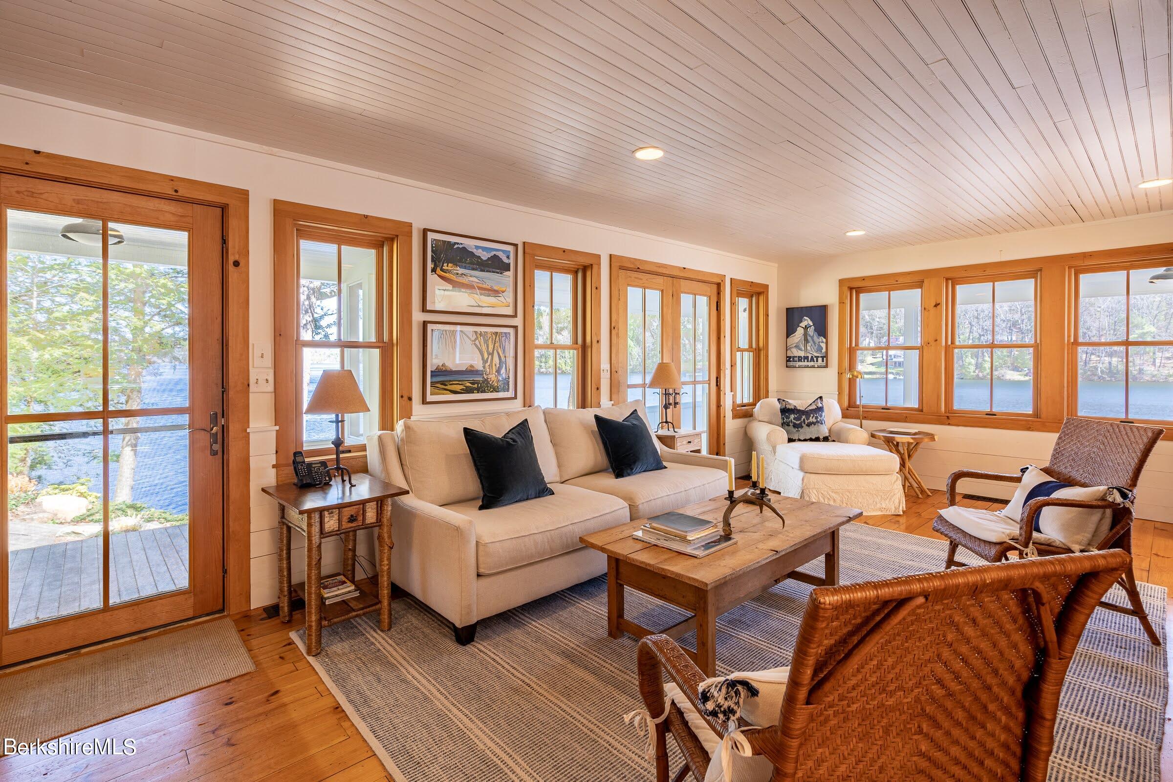 14 Bidwell Road Monterey, MA 01245 - Photo 7 of 35 LIVING ROOM