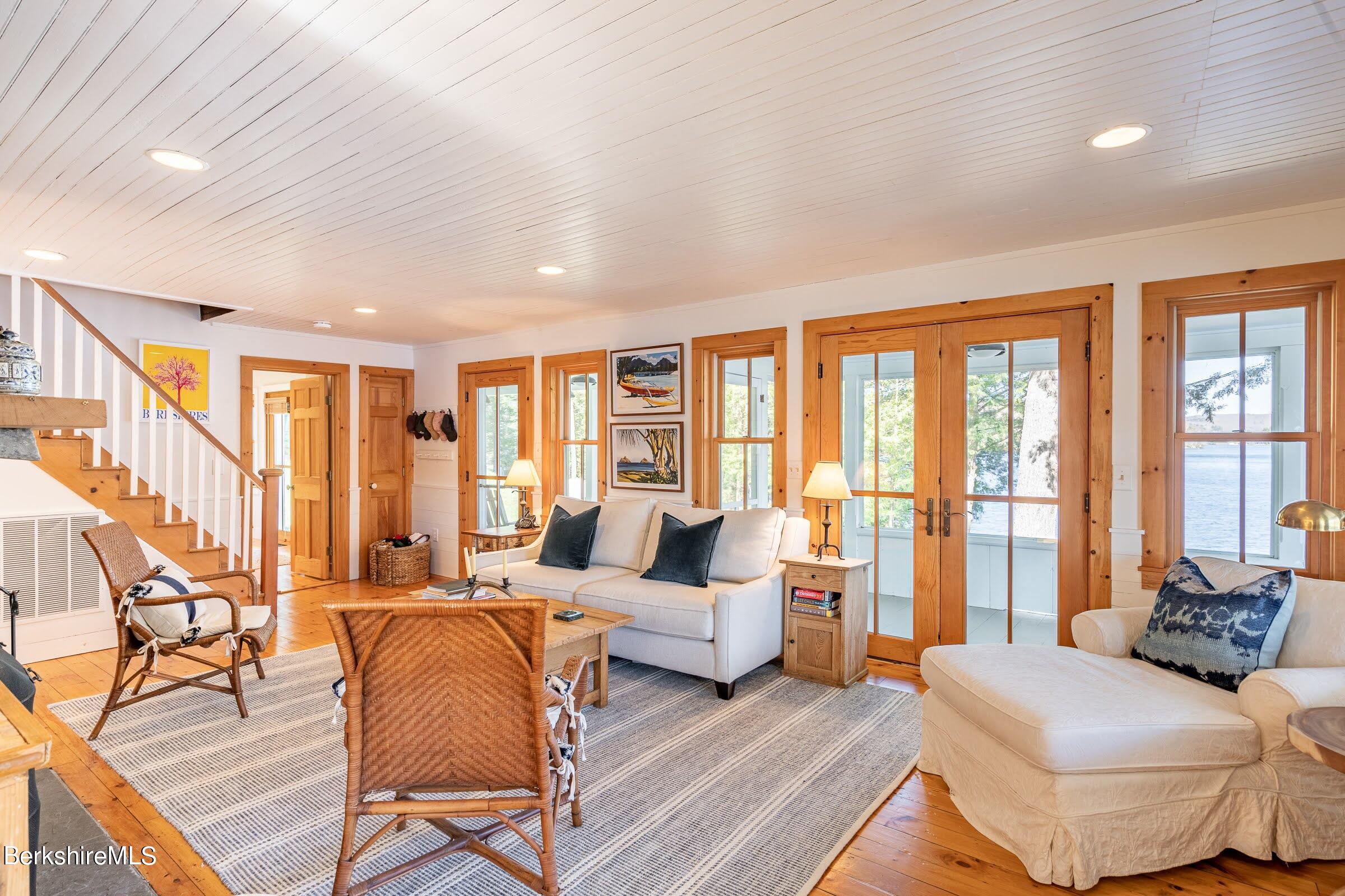 14 Bidwell Road Monterey, MA 01245 - Photo 8 of 35 LIVING ROOM