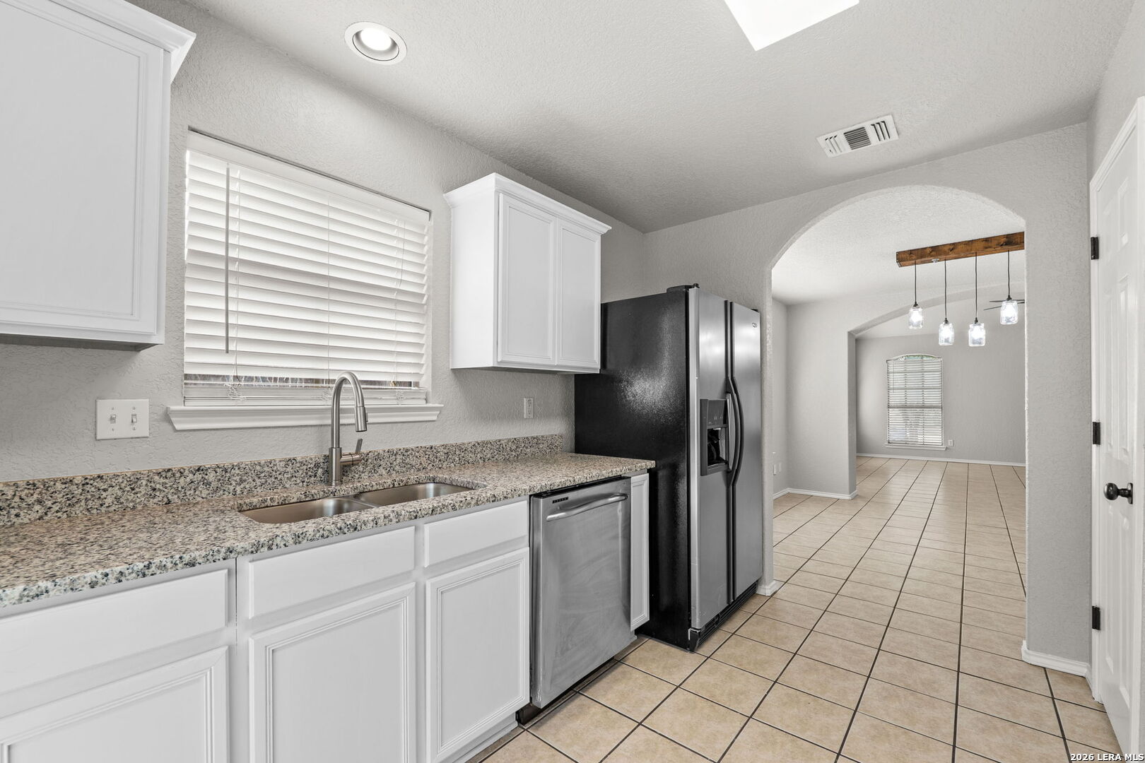 6726 Raintree Path San Antonio, TX 78233 - Photo 6 of 22