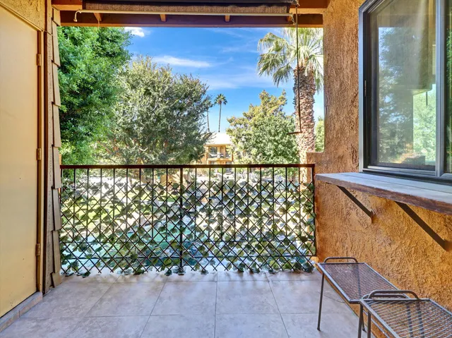a view of outdoor space with garden view