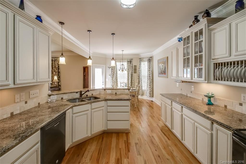 2829 Williams Station Road Matthews, NC 28105 - Photo 5 of 24 Gallery Image 5
