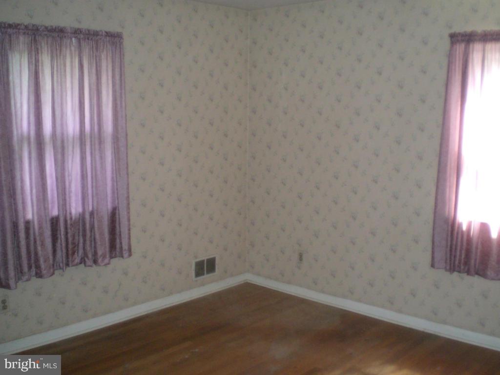 70 Quaker Hills Road Lancaster, PA 17603 - Photo 9 of 13 Gallery Image 9