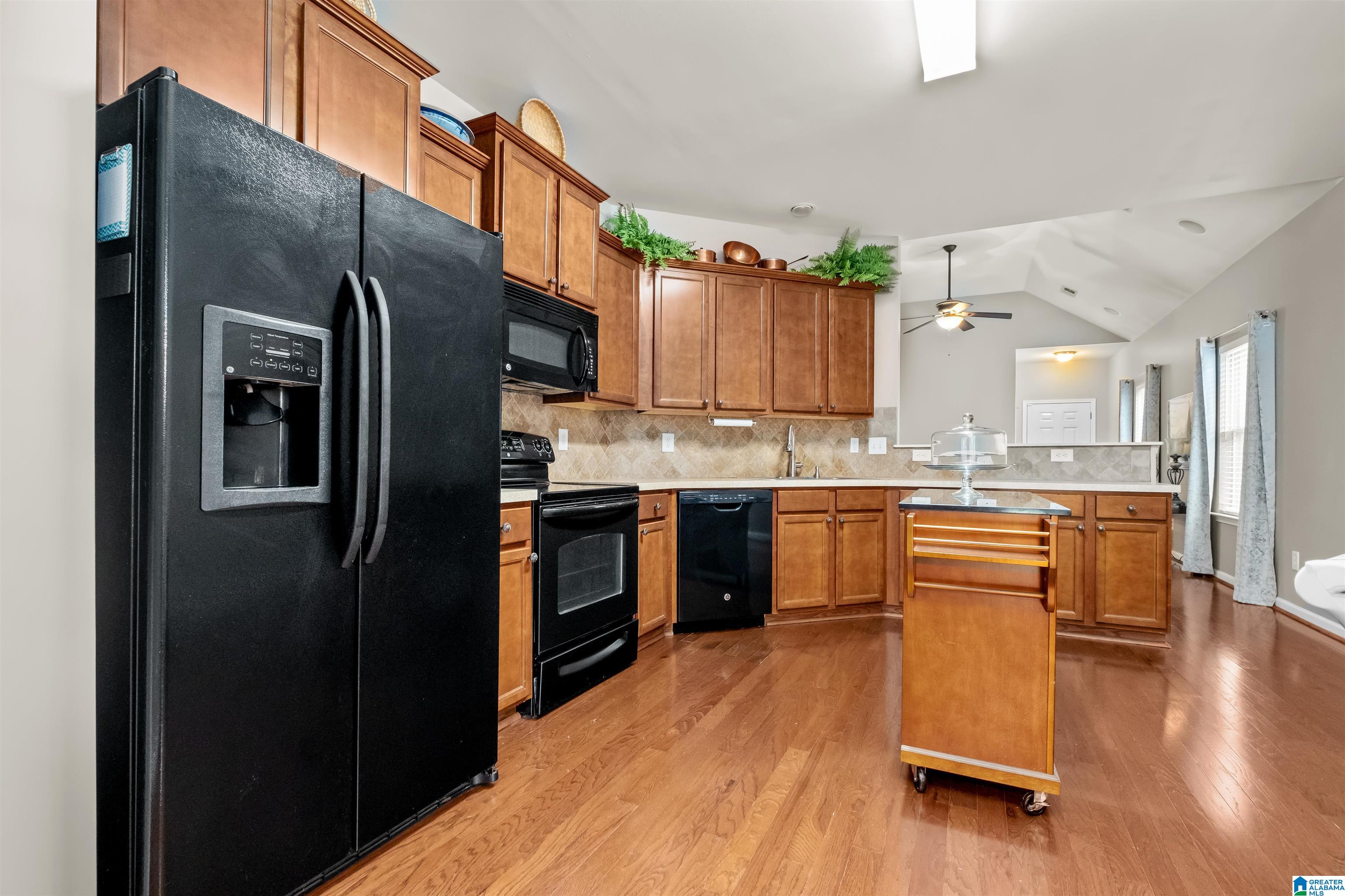 5653 Park Side Road Birmingham, AL 35244 - Photo 18 of 33