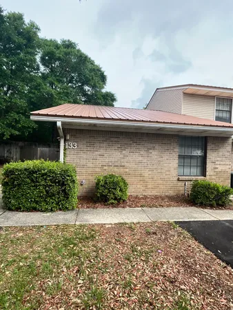 $1,300 | 133 Classic Manor Court, Fort Walton Beach, FL 32548