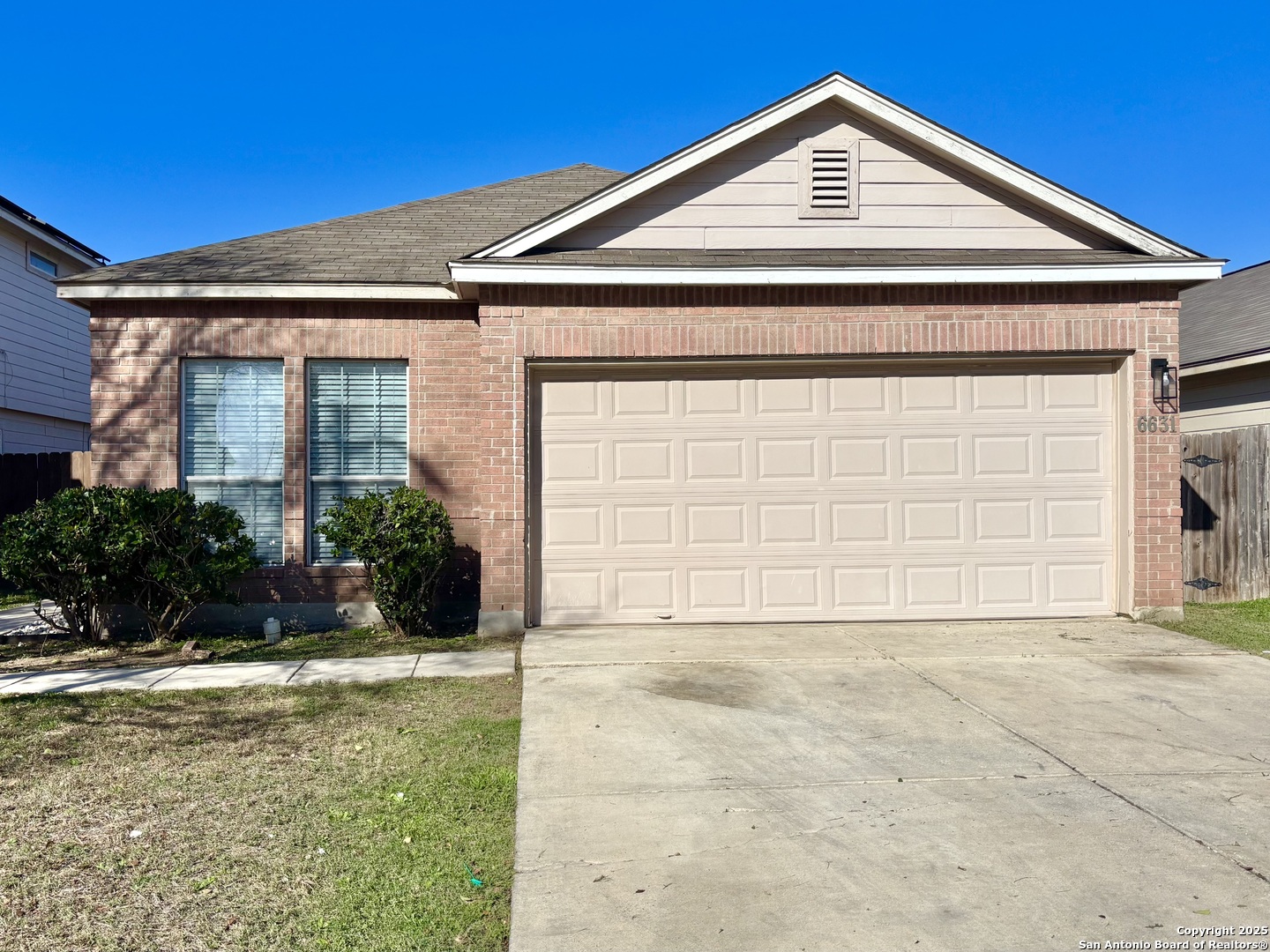 6631 Hartnet Converse, TX 78109 - Photo 1 of 15