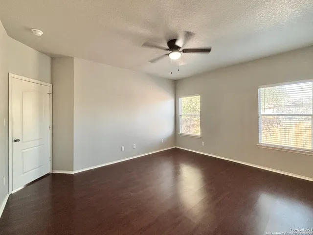 $1,585 | 6631 Hartnet, Converse, TX 78109