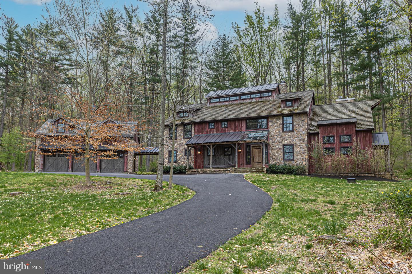 340 Thompson Mill Road New Hope, PA 18938 - Photo 68 of 76 a front view of a house with garden