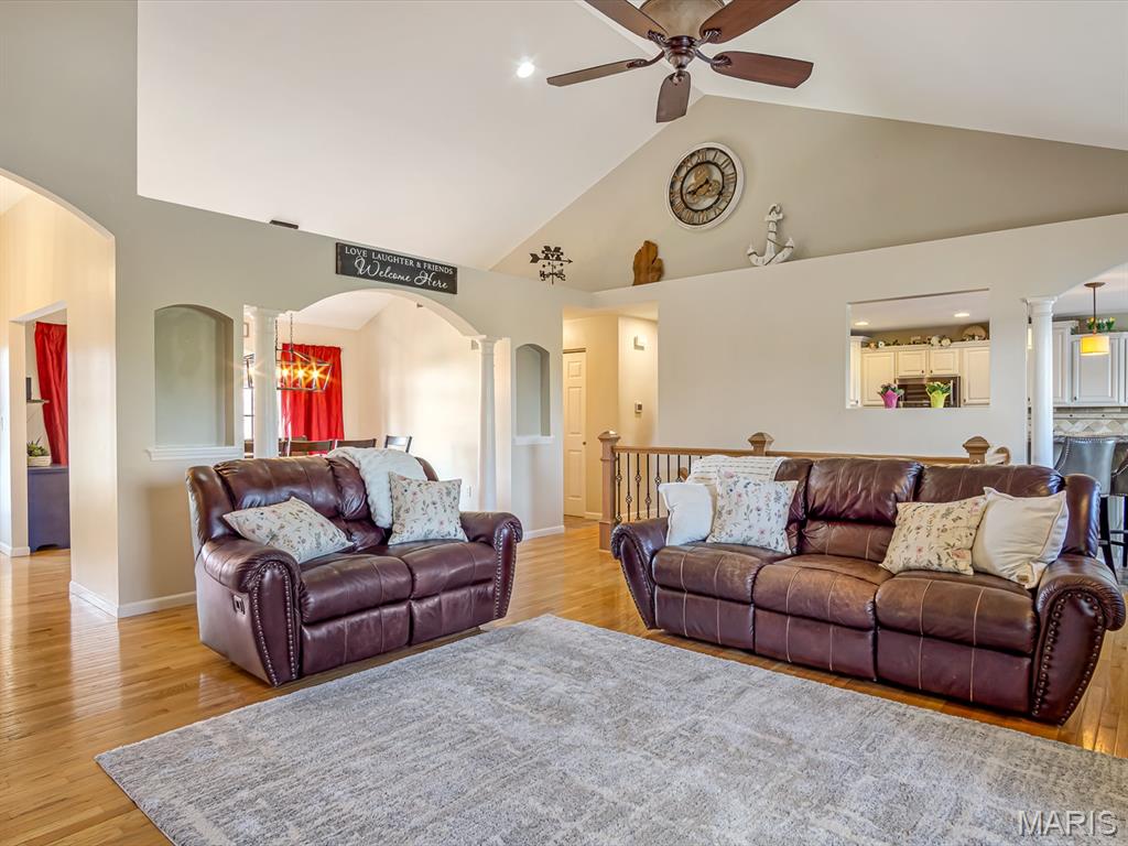 1008 West Fallen Lake Drive Waterloo, IL 62298 - Photo 13 of 56
